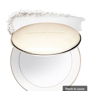 Westman Atelier Vital Pressed Setting Skincare Powder - Translucent